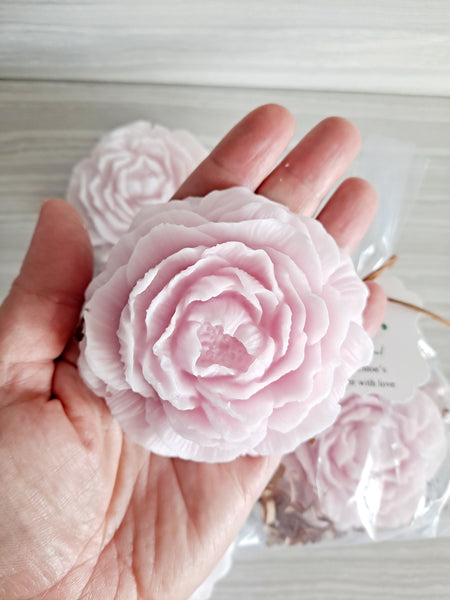 Peony Soap Wedding and Shower Favors Set of 12 - The Lovely Gift Co